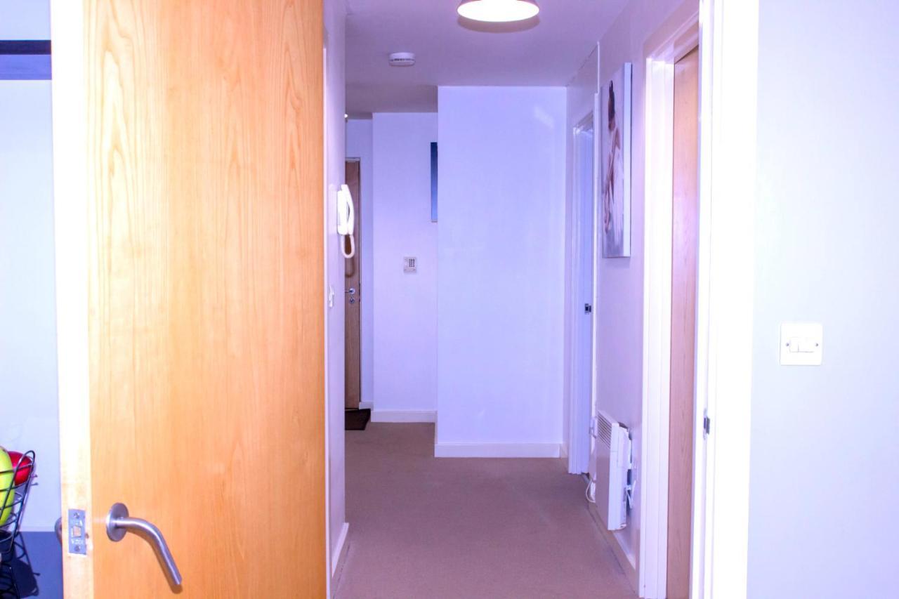 Allen Luxury Apartment Coventry Exterior foto